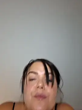 Xladycharme 실시간 채팅방