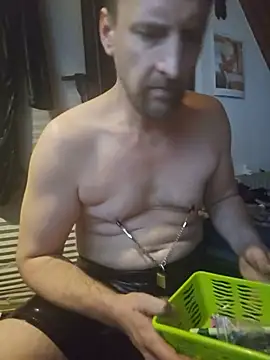 Genius1606 – Naživo XXX chat