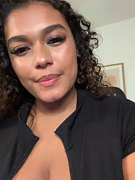 Czat XXX na żywo – aleja_montiel__