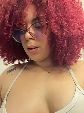 Leyah__ élő XXX-chatje