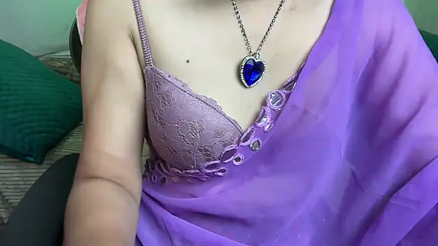 QueenAngelena 现场XXX聊天