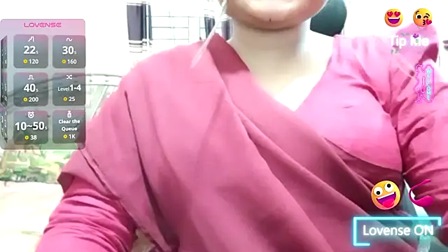 Chat +18 de Nusrat_Faria ao vivo