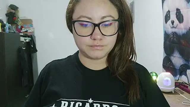 دردشة curly_greeneyed الجنسية المباشرة