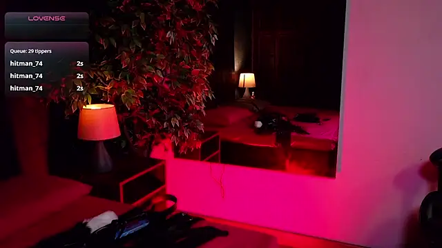 Lexavega_のライブXXXチャット