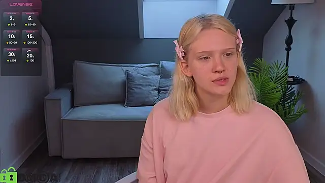 Lilly_Jhonass – Naživo XXX chat