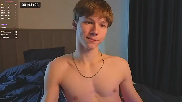 Chat XXX en directo de cuMte_boy