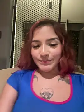 Chat +18 de bella_mush ao vivo