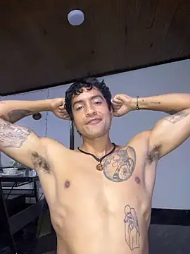 Crisloverrr Live XXX Chat