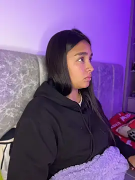 دردشة I_Samanthaa الجنسية المباشرة