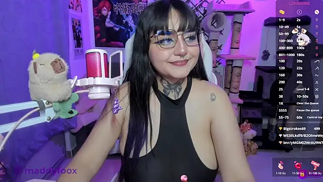 MaddyFooxx Live XXX-Chat