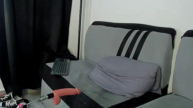 damian_xxxl's Live XXX Chat