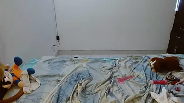 Raya_velvet's Live XXX Chat