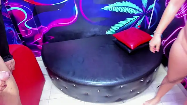 miacam-hot élő XXX-chatje