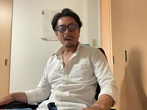 Chat +18 de masato1115aa ao vivo