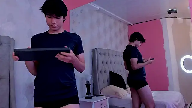 XXX chat uživo modela ColtonRyann