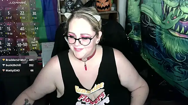 Chatroom XXX en direct de Kinky_Witch