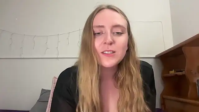 Pattyworld69 élő XXX-chatje