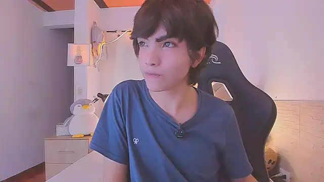 Chat +18 de Sweet_Allan ao vivo