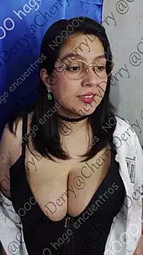 CherryDerry's Live XXX Chat