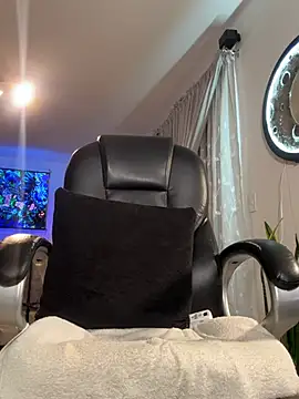 XXX chat uživo modela Frank_Farrell
