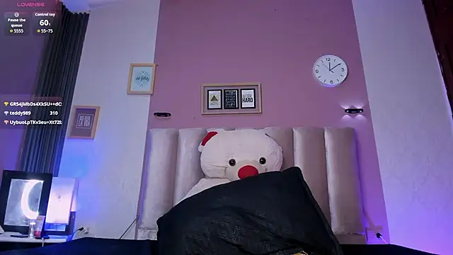 Živý XXX chat ORIANNA_21