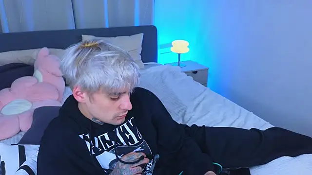 drillfi11 Live XXX Chat
