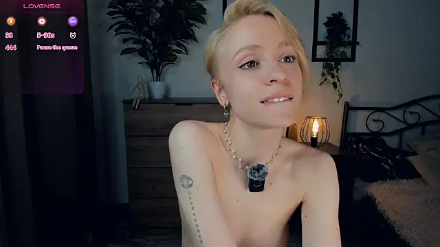 JanettePerro Live XXX-Chat