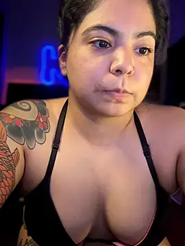Chat XXX en directo de kimmiakiss22
