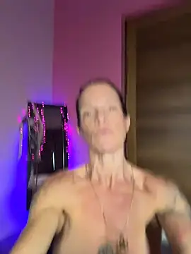 mommyselenafit_'s Live XXX Chat