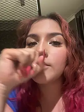 Chat +18 de bella_mush ao vivo