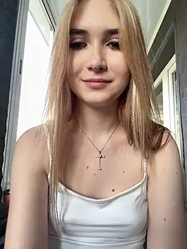 Živý XXX chat MarlboroWeb