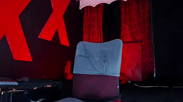 abrilbigcock Chat XXX live