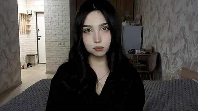 AmieSky Adlı Modelin Canlı XXX Sohbeti