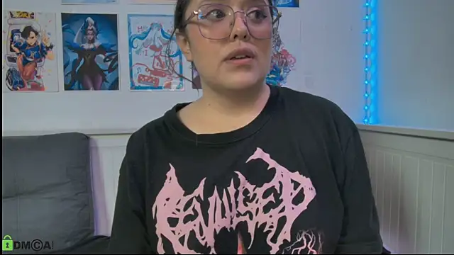 XXX chat uživo modela snowblack_
