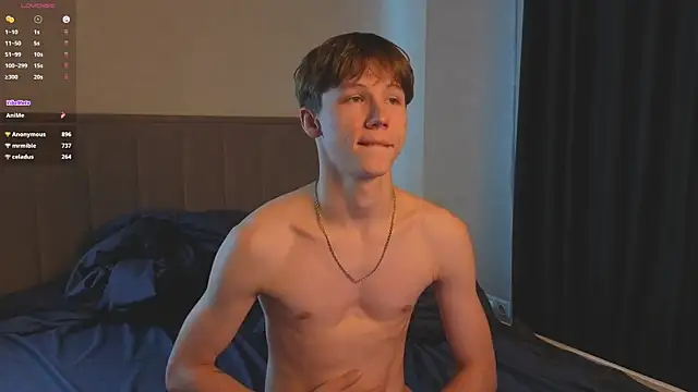 cuMte_boy live XXX chat