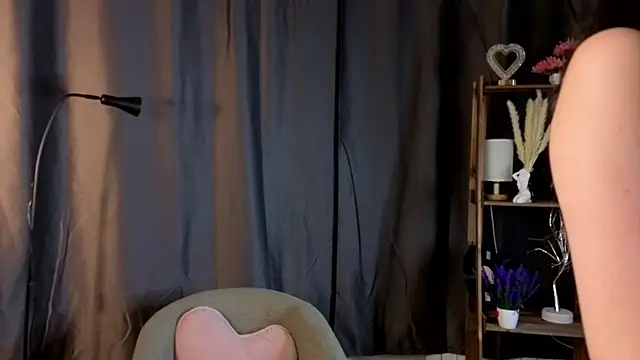 KristanTienken Chat XXX in diretta