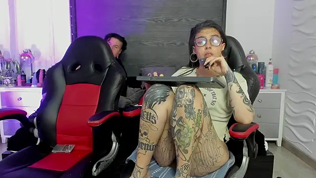 Sala de chat en directo de inkedsinners_