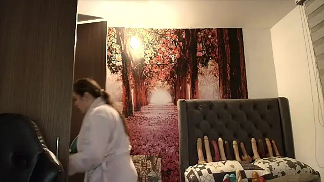 Chat +18 de sofia23dirty ao vivo