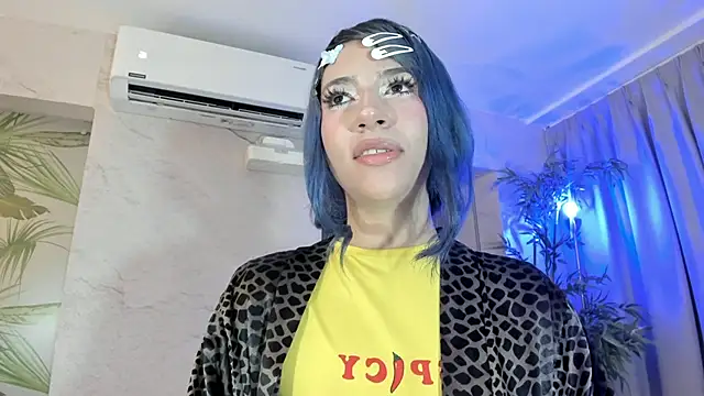 Chat XXX en directo de ReiAyanamy