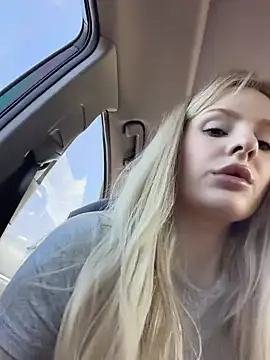Živý XXX chat CaseyCumFace
