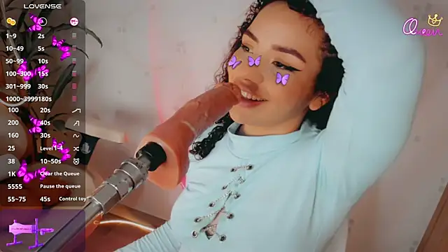 Queen_Deepthroat Chat XXX in diretta