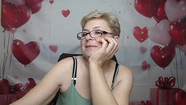 EmiliaGree 라이브 XXX 채팅
