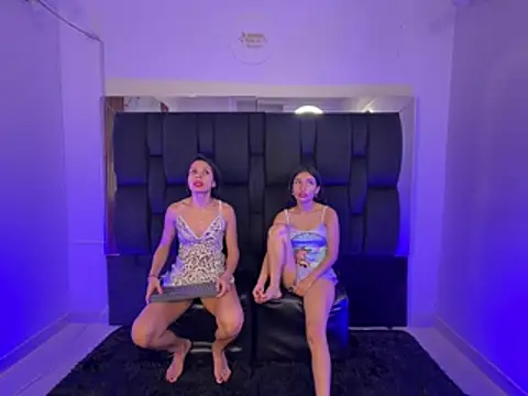 Czat XXX na żywo – SweetYoungs_