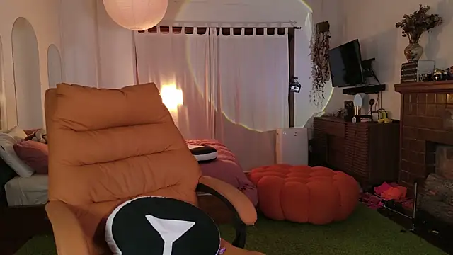 GennaJames' Webcam Show
