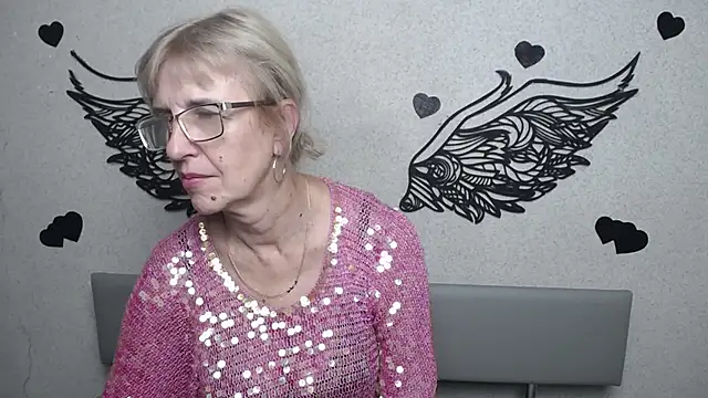 PattySanny Adlı Modelin Canlı XXX Sohbeti