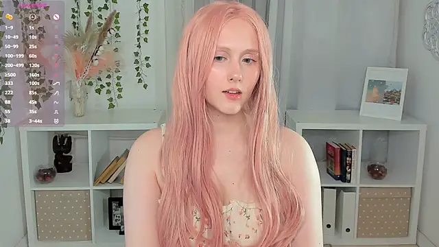 DelilahTaylor 即時 XXX 聊天