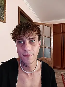 Chatroom XXX en direct de Pro100yy