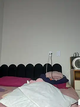 Melzinha71 élő XXX-chatje