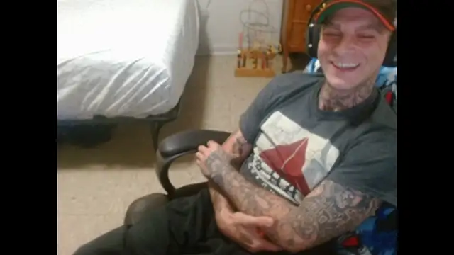XXX chat uživo modela DADDY_KANE8---