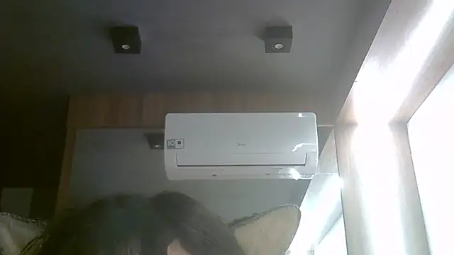 SkinnyKitten Chat XXX live